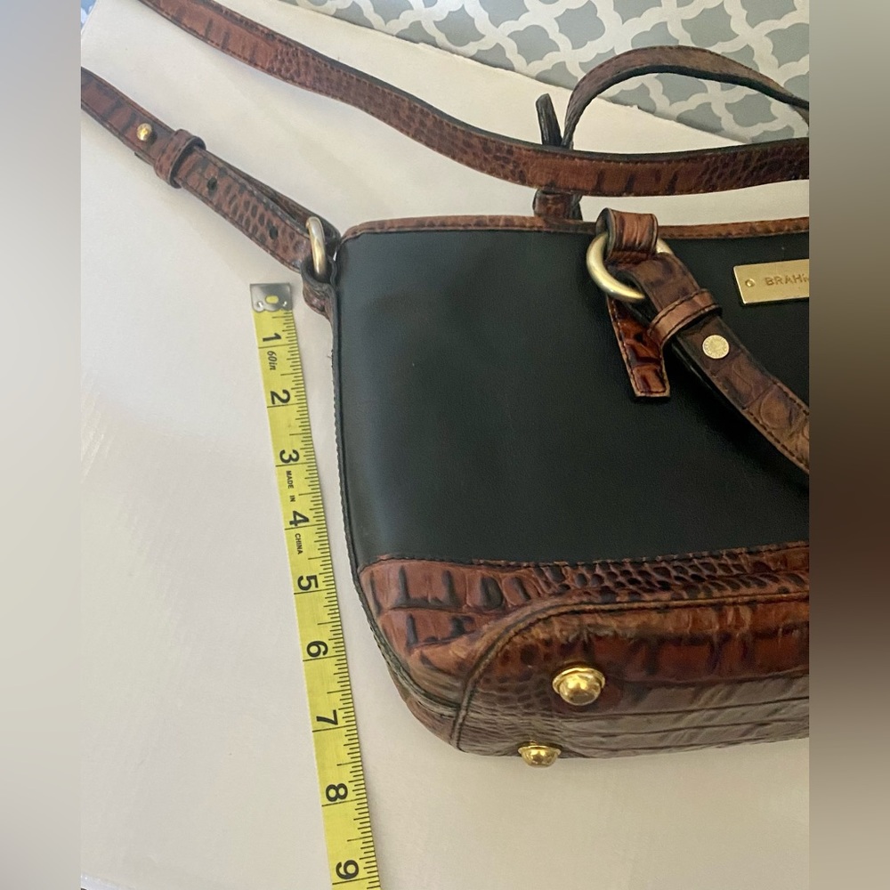 Brahmin Mini Asher GUC - Picture 6 of 11